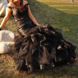 Elise Wilde Jovani Prom Formal Two Piece Black Dress